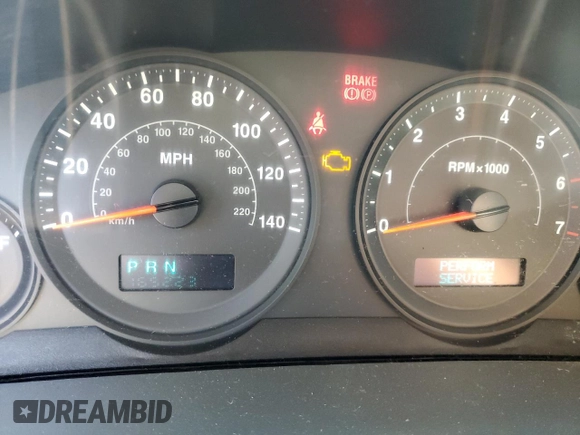 2005 Jeep Grand Cherokee Laredo with VIN 1J4HS48N85C570784, listed as a Copart auction lot 53668255 with 165,223 mi miles and Clean Title. Bid and sale history available at DreamBid. Image 9.
