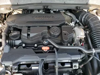 2022 Hyundai Kona Limited z VIN KM8K5CA33NU926621, wystawiony jako Copart lot #65920945 z przebiegiem 15 101 mil mil oraz Szkoda całkowita • Salvage title. Historia ofert i sprzedaży dostępna na DreamBid. Obrazek 16.