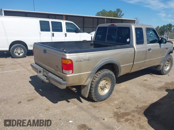 1999 Ford Ranger XL with VIN 1FTZR15V8XTB07717, listed as a IAAI auction lot 41661032 with 161,889 mi miles. Bid and sale history available at carsss.com. Image 4.