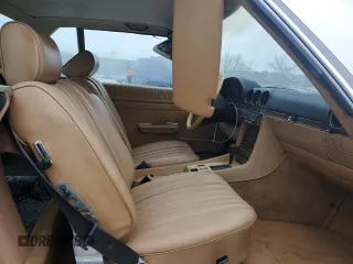 1988 Mercedes-Benz 560 Series 560SL with VIN WDBBA48D3JA078741, listed as a Copart auction lot 51472035 with 238,650 mi miles and Clean Title. Bid and sale history available at carsss.com. Image 10.