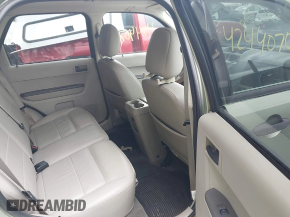 2008 Ford Escape Hybrid with VIN 1FMCU59H88KC30923, listed as a IAAI auction lot 42440706 with 98,635 mi miles and . Bid and sale history available at DreamBid. Image 8.