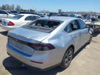 2024 Honda Accord EX with VIN 1HGCY1F38RA055253, listed as a IAAI auction lot 42510898 with 20,801 mi miles and . Bid and sale history available at DreamBid. Image 4.