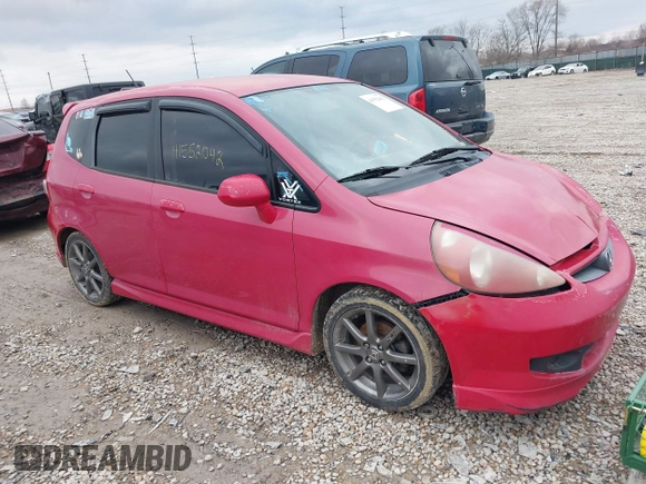 2007 Honda Fit Sport with VIN JHMGD38677S021695, listed as a IAAI auction lot 41552042 with 272,493 mi miles. Bid and sale history available at carsss.com. Image 1.