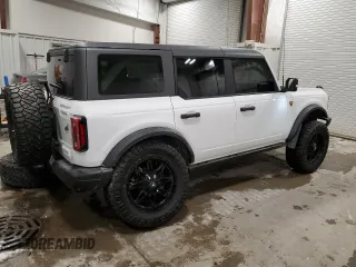 2022 Ford Bronco with VIN 1FMEE5DP2NLB30441, listed as a Copart auction lot 45985755 with 39,241 mi miles and Salvage Title. Bid and sale history available at DreamBid. Image 3.