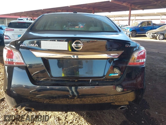 2014 Nissan Altima SL with VIN 1N4AL3AP7EC403087, listed as a IAAI auction lot 40977621 with 141,728 mi miles and . Bid and sale history available at DreamBid. Image 16.