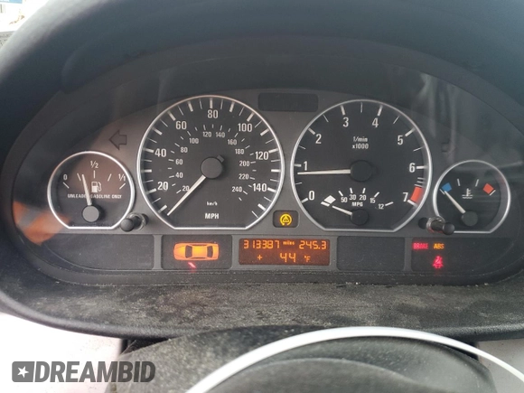 2005 BMW 3 Series 330xi with VIN WBAEW534X5PG11958, listed as a Copart auction lot 52908645 with 313,387 mi miles and Salvage Title. Bid and sale history available at DreamBid. Image 9.