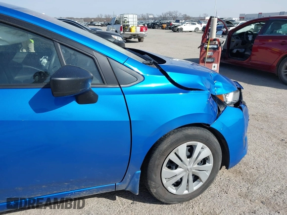 2024 Nissan Versa S z VIN 3N1CN8DV6RL845148, wystawiony jako IAAI lot #41734969 z przebiegiem 24 896 mil mil oraz . Historia ofert i sprzedaży dostępna na DreamBid. Obrazek 6.
