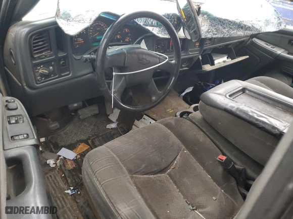 2003 Chevrolet Silverado 1500 LS with VIN 2GCEC19V931218559, listed as a Copart auction lot 46908835 with 269,668 mi miles and Salvage Title. Bid and sale history available at carsss.com. Image 8.