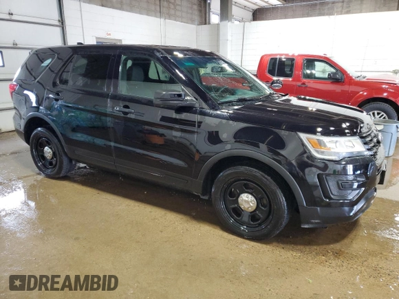 2017 Ford Police Interceptor Utility z VIN 1FM5K8AT5HGA62869, wystawiony jako Copart lot #61285845 z przebiegiem 132 057 mil mil oraz Czysty tytuł • Clean title. Historia ofert i sprzedaży dostępna na DreamBid. Obrazek 4.