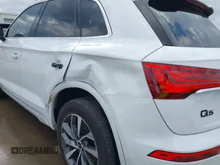 2023 Audi Q5 S line Premium Plus with VIN WA1EABFY3P2122520, listed as a IAAI auction lot 42179826 with 23,020 mi miles and . Bid and sale history available at DreamBid. Image 19.