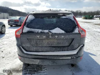 2010 Volvo XC60 3.2L with VIN YV4982DZ7A2062440, listed as a Copart auction lot 45383095 with 203,790 mi miles and Salvage Title. Bid and sale history available at carsss.com. Image 6.