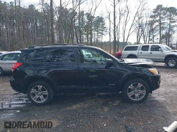 2011 Toyota RAV4 Sport with VIN JTMRF4DV5B5038686, listed as a IAAI auction lot 41485048 with 155,300 mi miles. Bid and sale history available at carsss.com. Image 13.