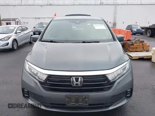 2021 Honda Odyssey Touring with VIN 5FNRL6H86MB001298, listed as a IAAI auction lot 41721738 with 85,680 mi miles. Bid and sale history available at carsss.com. Image 13.
