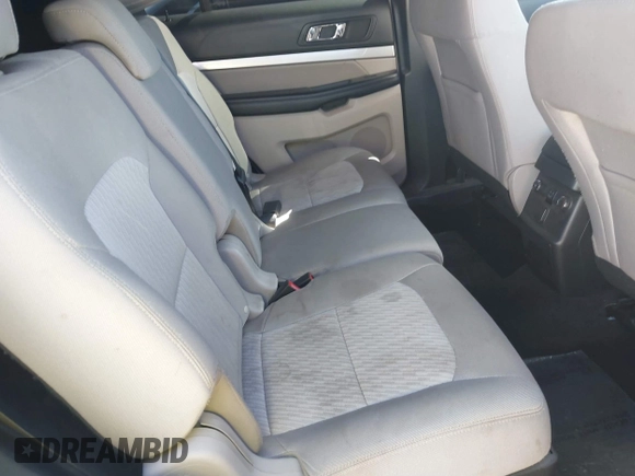 2018 Ford Explorer z VIN 1FM5K7B80JGC00439, wystawiony jako IAAI lot #41706220 z przebiegiem 67 592 mil mil oraz . Historia ofert i sprzedaży dostępna na DreamBid. Obrazek 8.