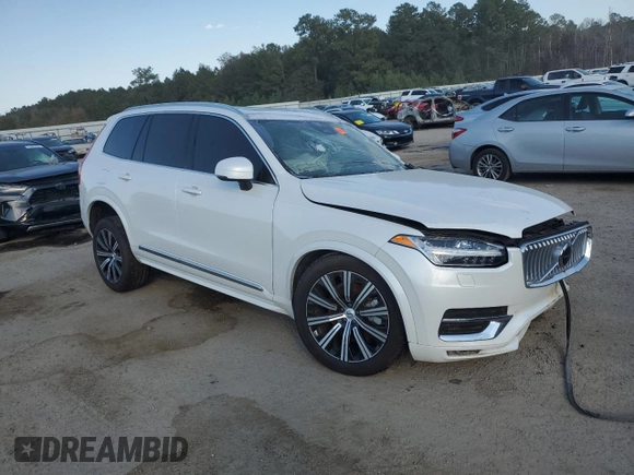 2024 Volvo XC90 Core Bright Theme with VIN YV4L12PKXR1183828, listed as a Copart auction lot 77121594 with 0 mi miles and Salvage Title. Bid and sale history available at carsss.com. Image 4.