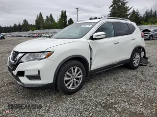 2020 Nissan Rogue S z VIN KNMAT2MTXLP524991, wystawiony jako Copart lot #57461135 z przebiegiem 76 147 mil mil oraz Szkoda całkowita • Salvage title. Historia ofert i sprzedaży dostępna na DreamBid. Obrazek 1.