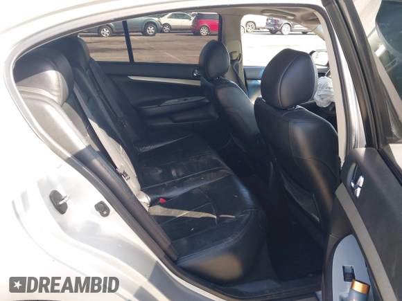 2008 Infiniti G35 Journey with VIN JNKBV61E78M221332, listed as a IAAI auction lot 41637037 with 127,403 mi miles. Bid and sale history available at carsss.com. Image 8.