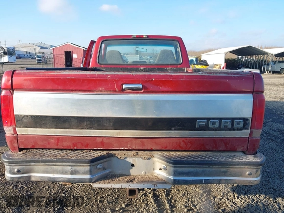 1996 Ford F-150 with VIN 1FTEF14H7TLB56002, listed as a IAAI auction lot 41403997 with 216,886 mi miles. Bid and sale history available at carsss.com. Image 8.