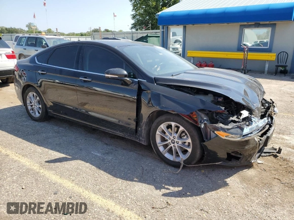 2020 Ford Fusion Hybrid SEL with VIN 3FA6P0MU4LR215829, listed as a Copart auction lot 70914934 with 0 mi miles and Salvage Title. Bid and sale history available at carsss.com. Image 4.