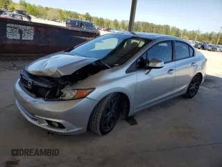 2012 Honda Civic Si z VIN 2HGFB6E53CH705730, wystawiony jako Copart lot #52508465 z przebiegiem 159 583 mil mil oraz Szkoda całkowita • Salvage title. Historia ofert i sprzedaży dostępna na DreamBid. Obrazek 1.
