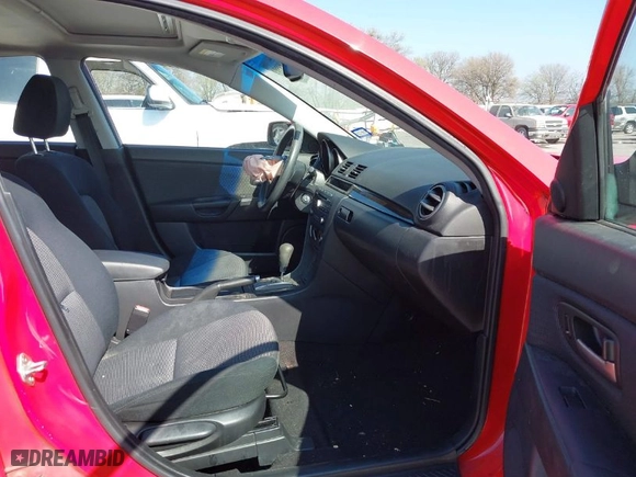2007 Mazda Mazda3 i Sport with VIN JM1BK12F971640545, listed as a IAAI auction lot 38899901 with 175,060 mi miles. Bid and sale history available at carsss.com. Image 5.