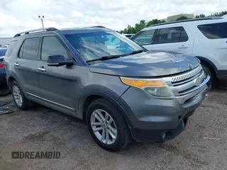 2011 Ford Explorer XLT with VIN 1FMHK8D85BGA12159, listed as a IAAI auction lot 42609109 with 285,431 mi miles and . Bid and sale history available at DreamBid. Image 1.