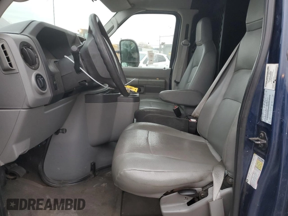 2010 Ford Econoline Cargo Commercial with VIN 1FTNE1EW2ADA56736, listed as a Copart auction lot 82539414 with 116,603 mi miles and Non Repairable. Bid and sale history available at DreamBid. Image 7.