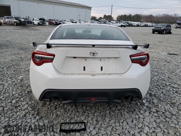 2018 Toyota 86 GT with VIN JF1ZNAE18J8701782, listed as a Copart auction lot 81122124 with 0 mi miles and Salvage Title. Bid and sale history available at carsss.com. Image 6.