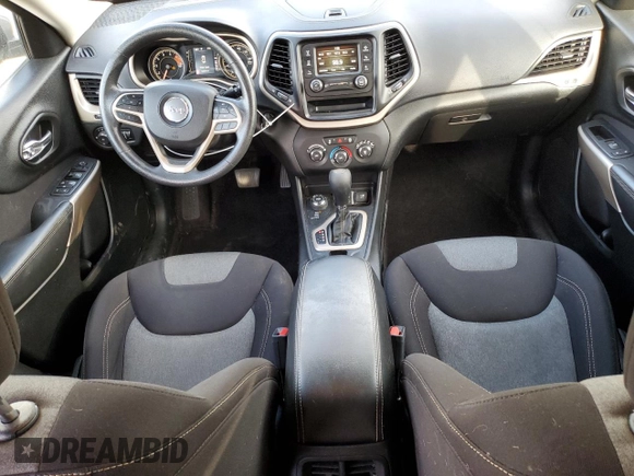 2018 Jeep Cherokee Latitude z VIN 1C4PJMCX2JD532405, wystawiony jako Copart lot #54792835 z przebiegiem 125 225 mil mil oraz Szkoda całkowita • Salvage title. Historia ofert i sprzedaży dostępna na DreamBid. Obrazek 8.