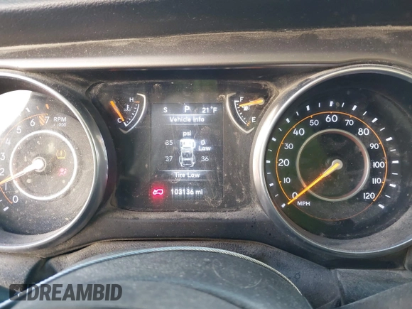 2018 Jeep Wrangler Unlimited Sport S с VIN 1C4HJXDG8JW179984, выставлен на аукционе IAAI как лот 41173628 с пробегом 103 136 миль миль и . История ставок и продаж доступна на DreamBid. Изображение 7.