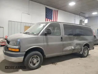 2009 Chevrolet Express Passenger z VIN 1GAGG25K691140635, wystawiony jako Copart lot #88503195 z przebiegiem 144 026 mil mil oraz Szkoda całkowita • Salvage title. Historia ofert i sprzedaży dostępna na DreamBid. Obrazek 1.
