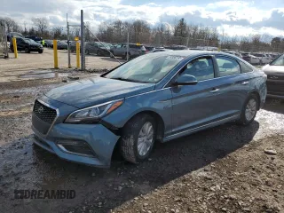 2016 Hyundai Sonata Hybrid SE with VIN KMHE24L19GA016614, listed as a Copart auction lot 89388265 with 136,028 mi miles and Salvage Title. Bid and sale history available at carsss.com. Image 1.