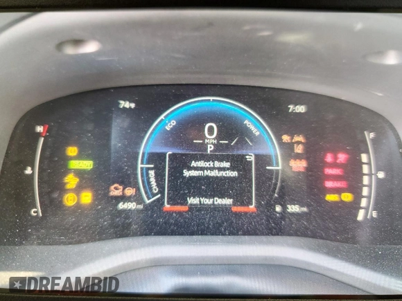 2025 Toyota Camry LE z VIN 4T1DAACK3SU022986, wystawiony jako Copart lot #51407485 z przebiegiem 6 490 mil mil oraz Szkoda całkowita • Salvage title. Historia ofert i sprzedaży dostępna na DreamBid. Obrazek 9.