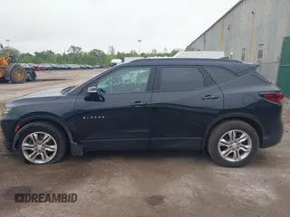 2020 Chevrolet Blazer LT z VIN 3GNKBCRS0LS602359, wystawiony jako IAAI lot #42235746 z przebiegiem 78 835 mil mil oraz . Historia ofert i sprzedaży dostępna na DreamBid. Obrazek 14.