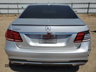 2016 Mercedes-Benz E 350 Sport z VIN WDDHF5KB2GB206633, wystawiony jako Copart lot #58441215 z przebiegiem 119 300 mil mil oraz Szkoda całkowita • Salvage title. Historia ofert i sprzedaży dostępna na DreamBid. Obrazek 6.