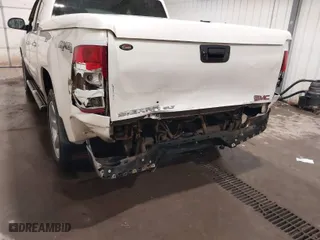 2013 GMC Sierra 1500 SLT with VIN 3GTP2WE76DG197565, listed as a IAAI auction lot 41344388 with 134,972 mi miles. Bid and sale history available at carsss.com. Image 6.
