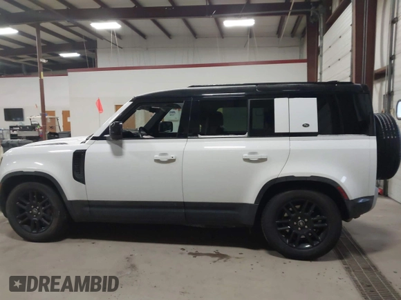 2020 Land Rover Defender SE with VIN SALEPEEU6L2010608, listed as a IAAI auction lot 41541187 with 49,733 mi miles and . Bid and sale history available at DreamBid. Image 14.