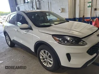 2020 Ford Escape SE z VIN 1FMCU9G66LUB14805, wystawiony jako IAAI lot #42388285 z przebiegiem 50 819 mil mil oraz . Historia ofert i sprzedaży dostępna na DreamBid. Obrazek 34.