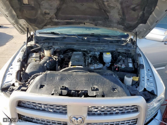 2018 Ram 2500 Laramie with VIN 3C6UR5FL1JG241897, listed as a Copart auction lot 48211105 with 215,750 mi miles and Salvage Title. Bid and sale history available at carsss.com. Image 11.
