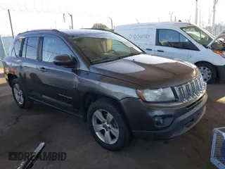 2016 Jeep Compass Latitude with VIN 1C4NJDEB2GD685383, listed as a IAAI auction lot 41968450 with 273,938 mi miles. Bid and sale history available at carsss.com. Image 1.