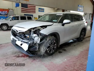 2022 Toyota Highlander XLE with VIN 5TDHZRBH4NS179213, listed as a Copart auction lot 59135855 with 75,136 mi miles and Salvage title. Bid and sale history available at DreamBid. Image 1.