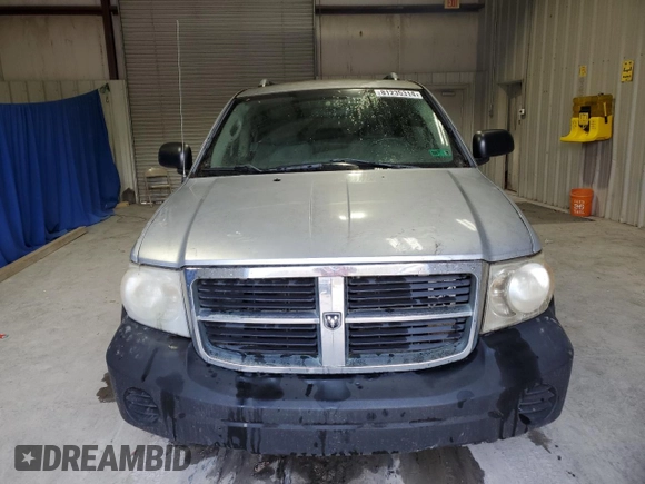 2008 Dodge Durango with VIN 1D8HB38N98F156269, listed as a Copart auction lot 81235314 with 236,199 mi miles and Clean title. Bid and sale history available at DreamBid. Image 5.