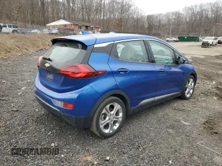 2021 Chevrolet Bolt EV LT z VIN 1G1FY6S00M4108726, wystawiony jako Copart lot #48897155 z przebiegiem 142 422 mil mil oraz Szkody całkowita. Historia ofert i sprzedaży dostępna na DreamBid. Obrazek 3.
