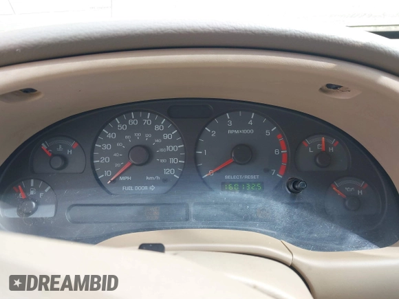 2001 Ford Mustang Standard z VIN 1FAFP40461F182730, wystawiony jako IAAI lot #41597721 z przebiegiem 160 132 mil mil oraz . Historia ofert i sprzedaży dostępna na DreamBid. Obrazek 7.