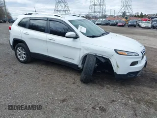 2017 Jeep Cherokee Latitude z VIN 1C4PJMCS7HW635967, wystawiony jako IAAI lot #41742842 z przebiegiem 54 782 mil mil oraz . Historia ofert i sprzedaży dostępna na DreamBid. Obrazek 1.