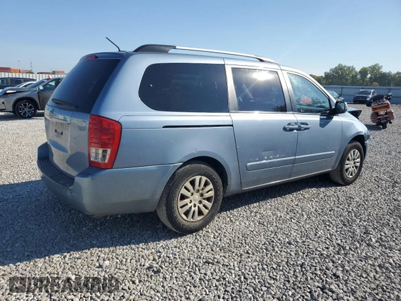 2012 Kia Sedona LX with VIN KNDMG4C70C6447748, listed as a Copart auction lot 71377294 with 146,057 mi miles and Salvage Title. Bid and sale history available at carsss.com. Image 3.