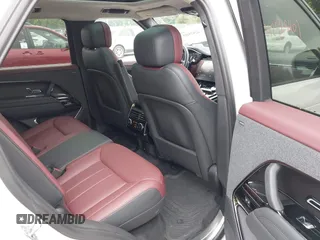 2023 Land Rover Range Rover Sport Autobiography z VIN SAL119E4XPA132200, wystawiony jako IAAI lot #42525401 z przebiegiem 14 435 mil mil oraz . Historia ofert i sprzedaży dostępna na DreamBid. Obrazek 8.