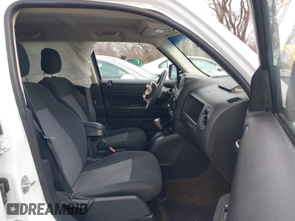 2017 Jeep Patriot Sport with VIN 1C4NJPBA9HD149111, listed as a IAAI auction lot 41103084 with 143,552 mi miles. Bid and sale history available at carsss.com. Image 5.