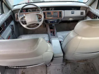 1994 Buick Regal with VIN 2G4WB55L7R1443859, listed as a Copart auction lot 80700454 with 115,818 mi miles and Salvage Title. Bid and sale history available at DreamBid. Image 8.