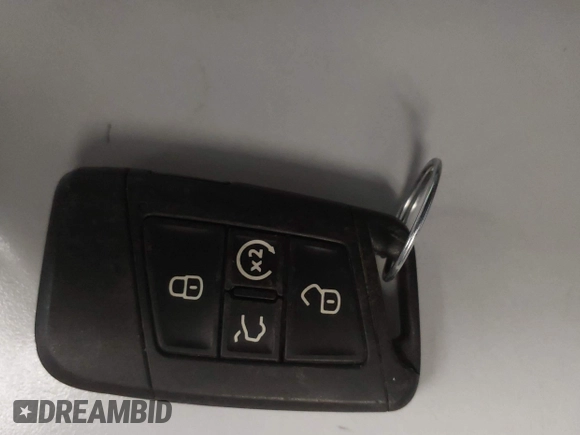 2019 Volkswagen Atlas SEL Premium z VIN 1V2NR2CA2KC530661, wystawiony jako IAAI lot #42033779 z przebiegiem Nie podano mil oraz . Historia ofert i sprzedaży dostępna na DreamBid. Obrazek 11.